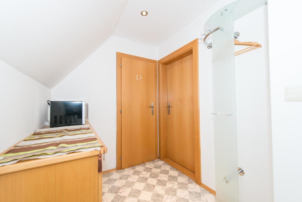 Fewo Steiner Apartment Tropolach Ruang foto